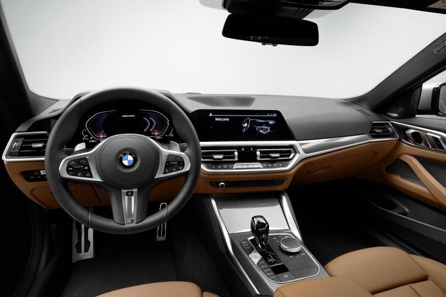 Торпедо BMW 430i Coupe Sport Line (G22) 2020 года  (WW) (фото 30 из 35)
